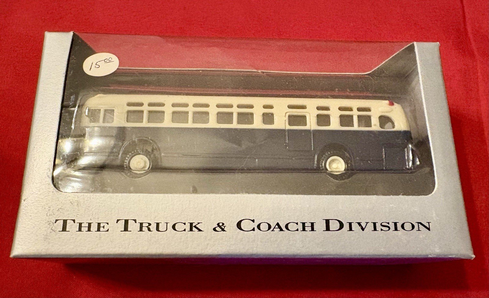 American Precision Models HO Scale APM 39000-1 Bus GMC The Truck/Coach Division
