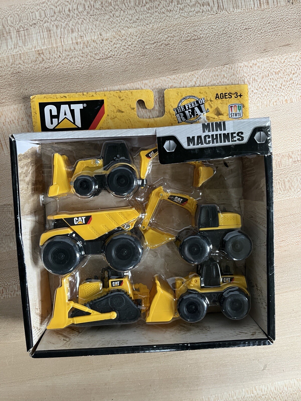 CAT Mini Machines Toy Set New