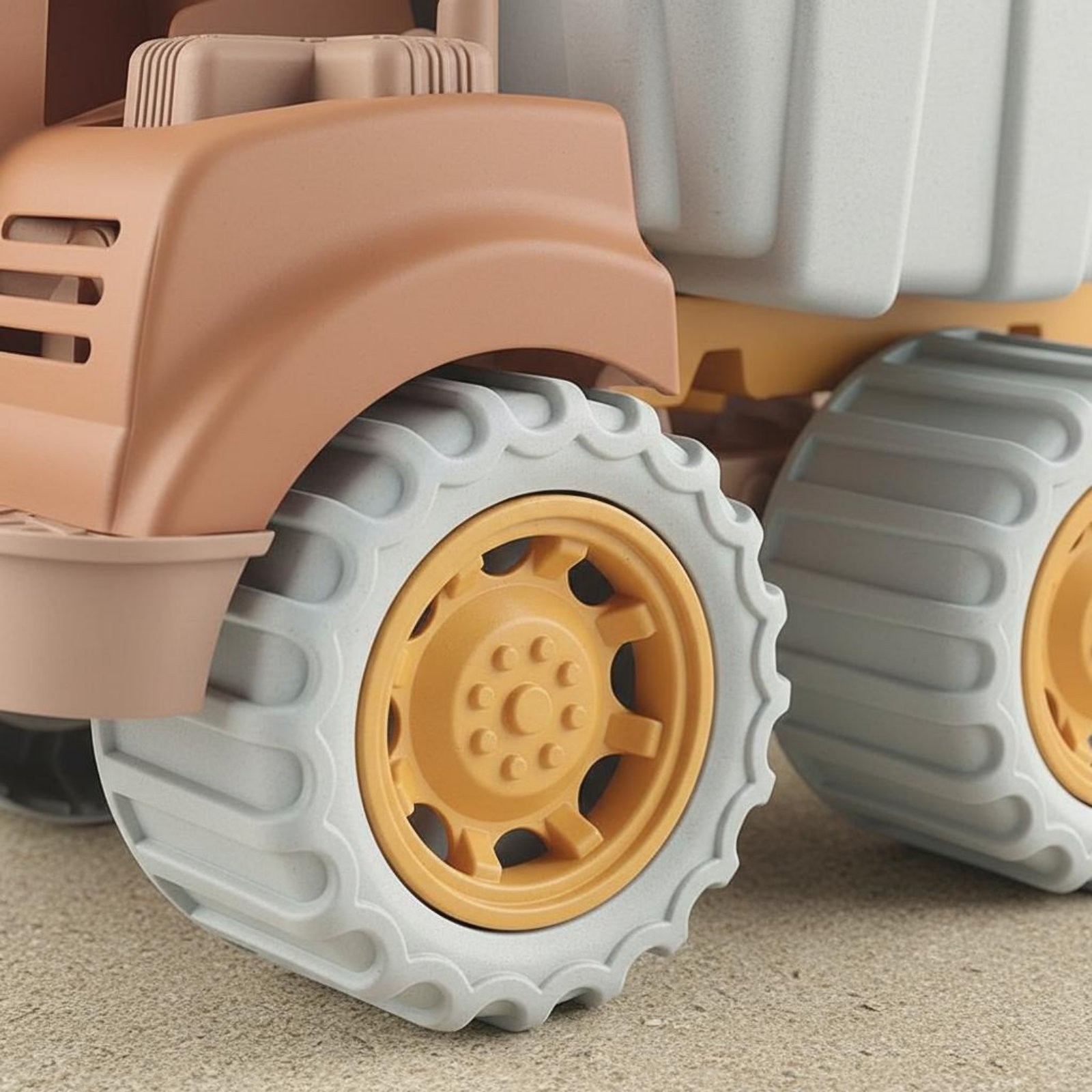 Wheat Straw Dump Truck Environmentally Conscious Play Vehicle Sturdy