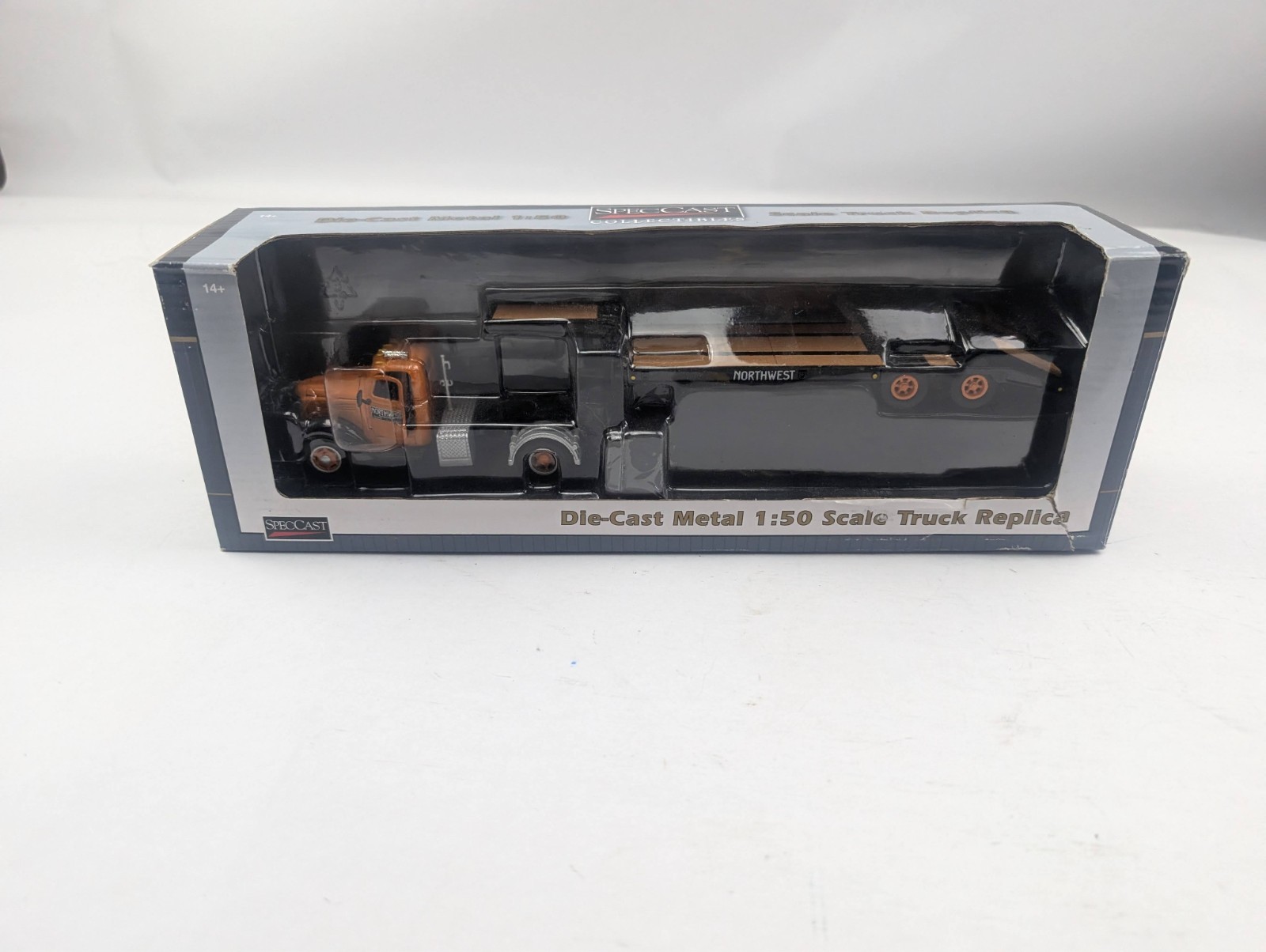 SpecCast Northwest International w/Cowboy Trailer 1:50 Diecast Truck #39502