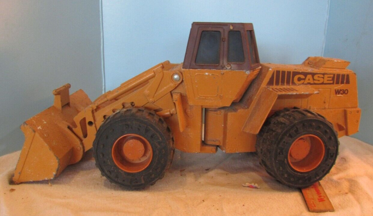 VINTAGE ERTL CASE W30 WHEEL FRONT LOADER DIECAST CONSTRUCTION Restore or Parts-