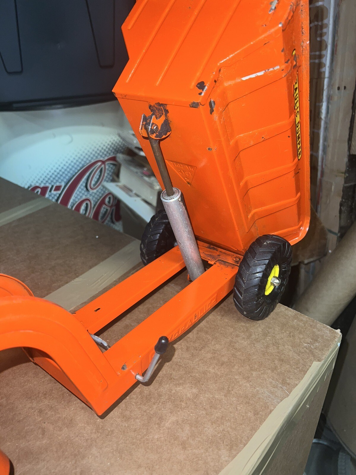 VINTAGE 1963 NYLINT 4600 HYDRAULIC dumper vehicle 23″ LONG original condition
