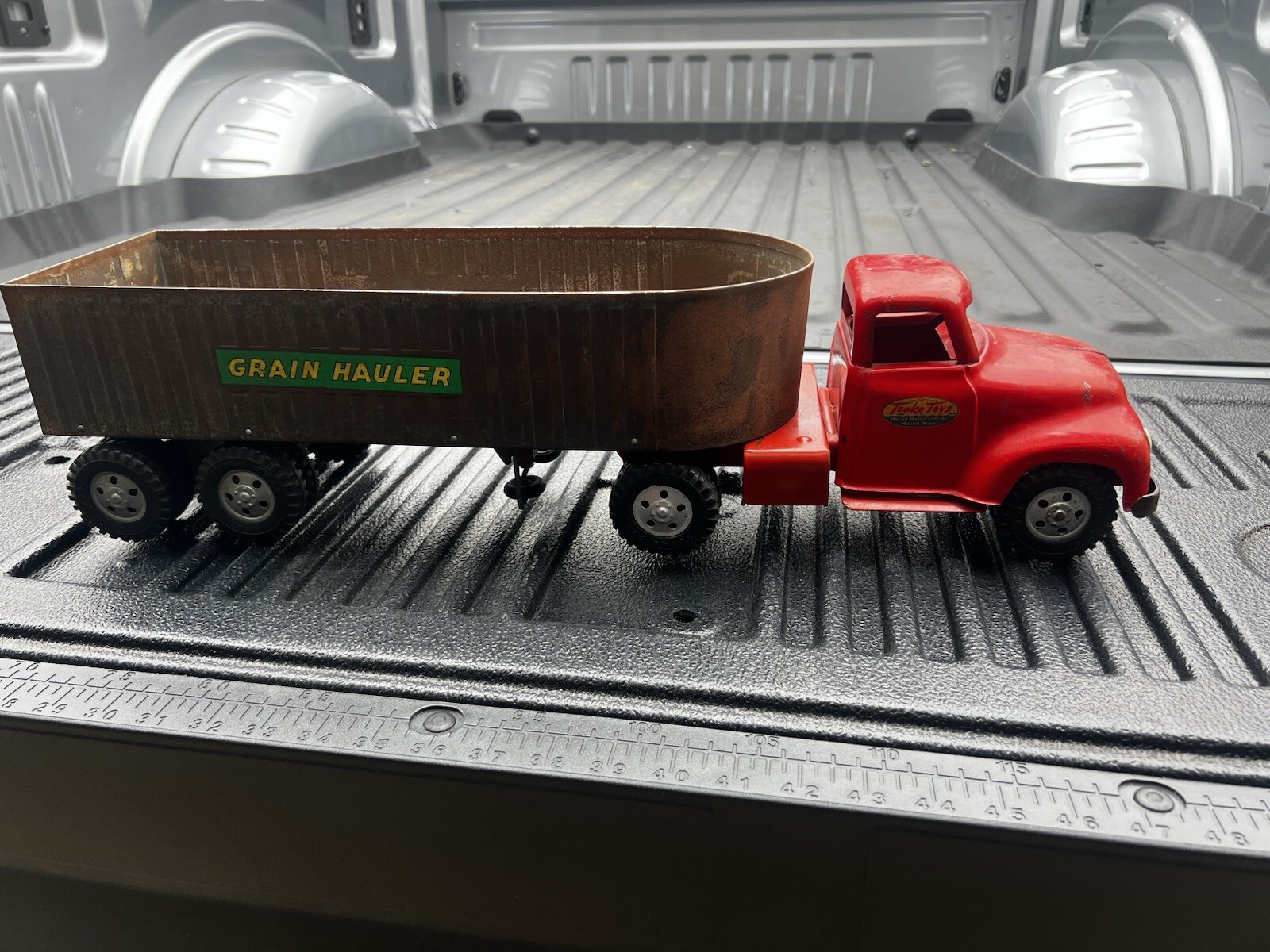 Vintage 1955 Tonka pressed steel Grain Hauler 550-5 catalog play wear & patina