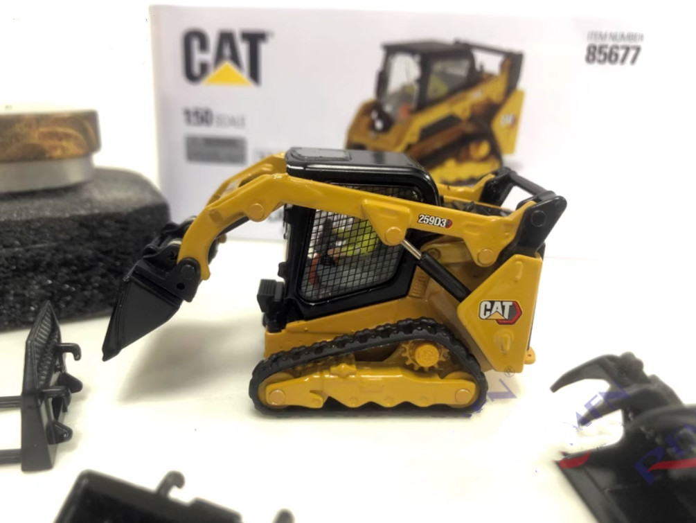 1:50 DM 259D3 Skid Steer Loader Construction Machine Equipment Diecast Model