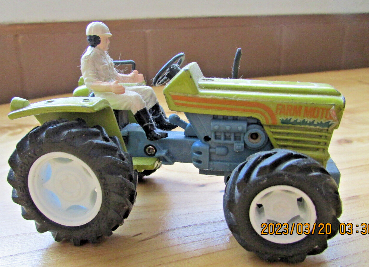 Farm Motor Tractor No Name