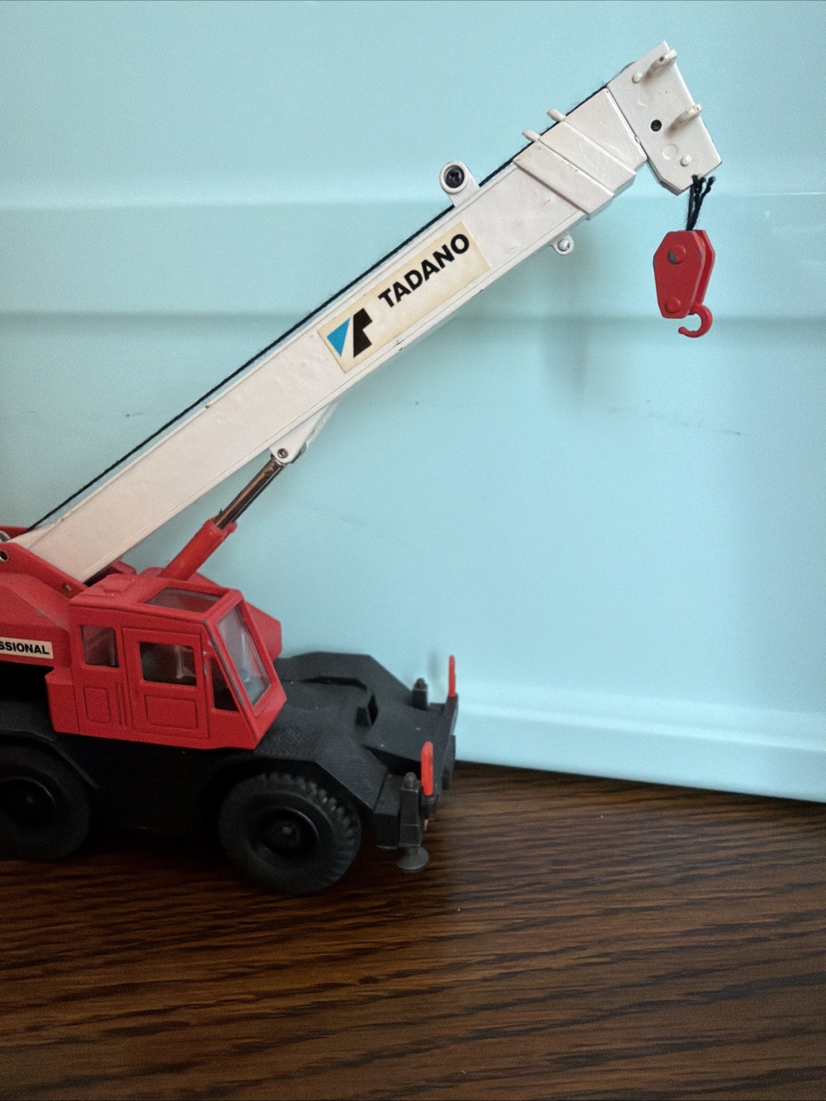 Tadano Rough Terrain Professional Mobile Crane 1:50 Scale Diecast