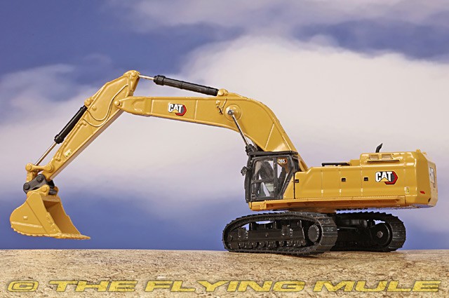 Diecast Masters 1:87 336 Excavator