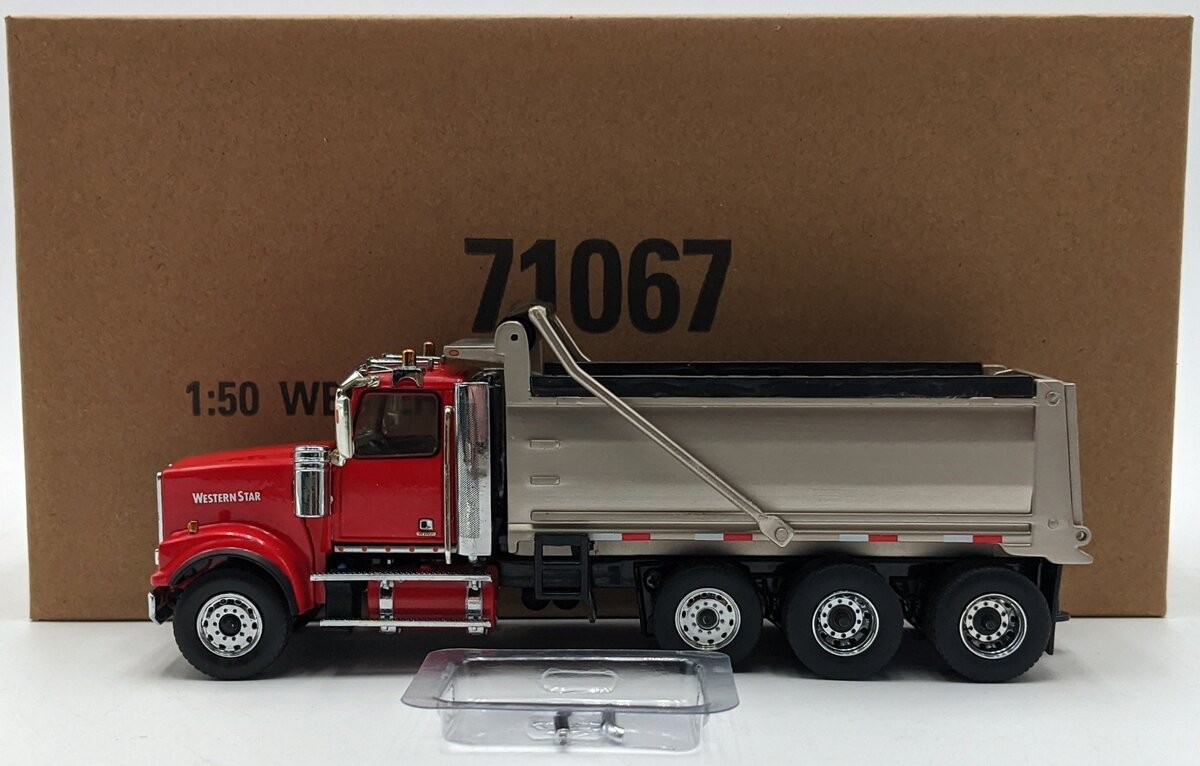 DieCast Masters 71067 1:50 Western Star 4900 SF Dump Truck w/Red Cab & Dump Body