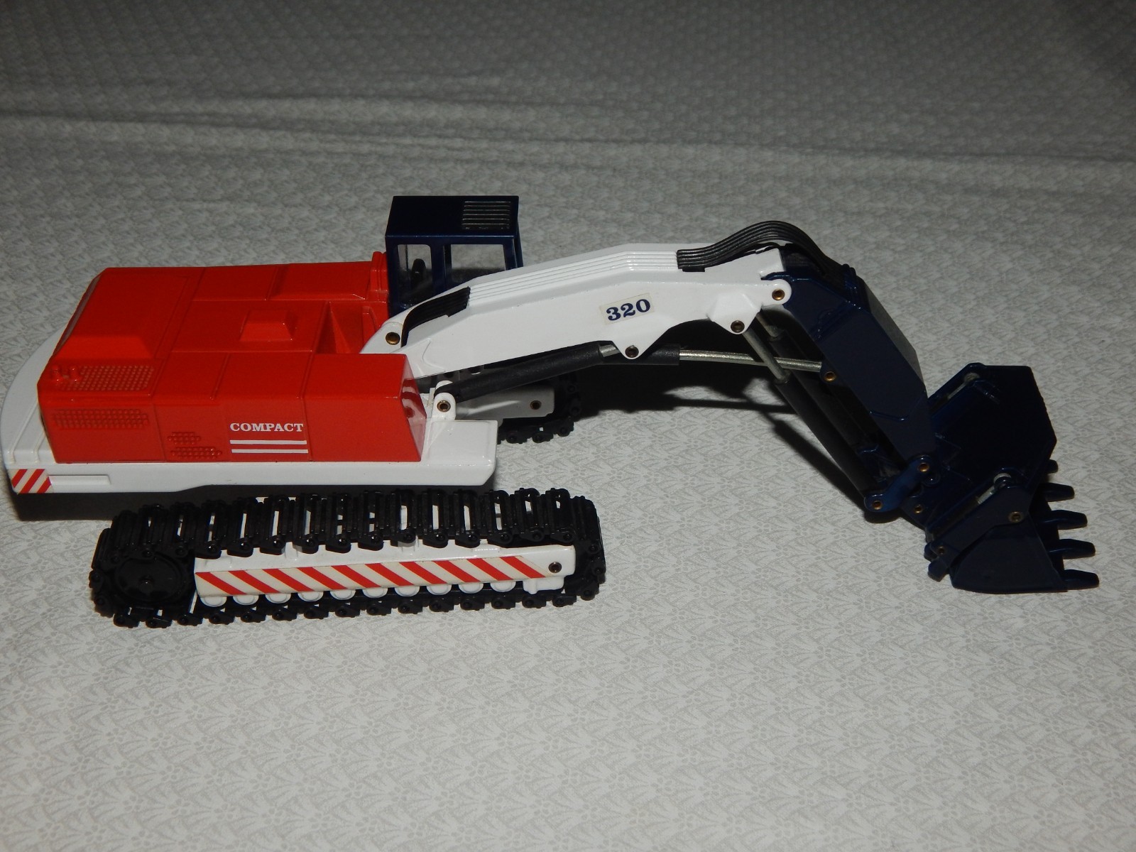 JOAL COMPACT 320 Excavator ~ Red, White & Blue ~ 1/50 Scale