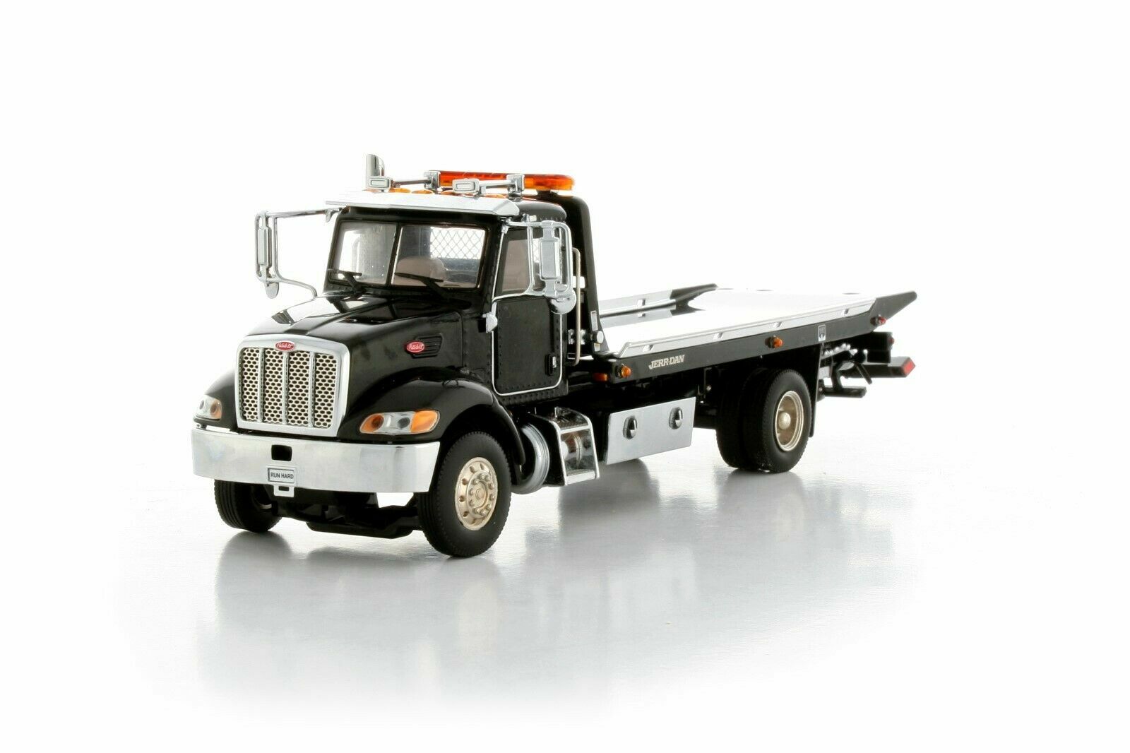 Peterbilt 335 Jerr-Dan Rollback Truck – Black – TWH 1:50 Scale #080-01100 New