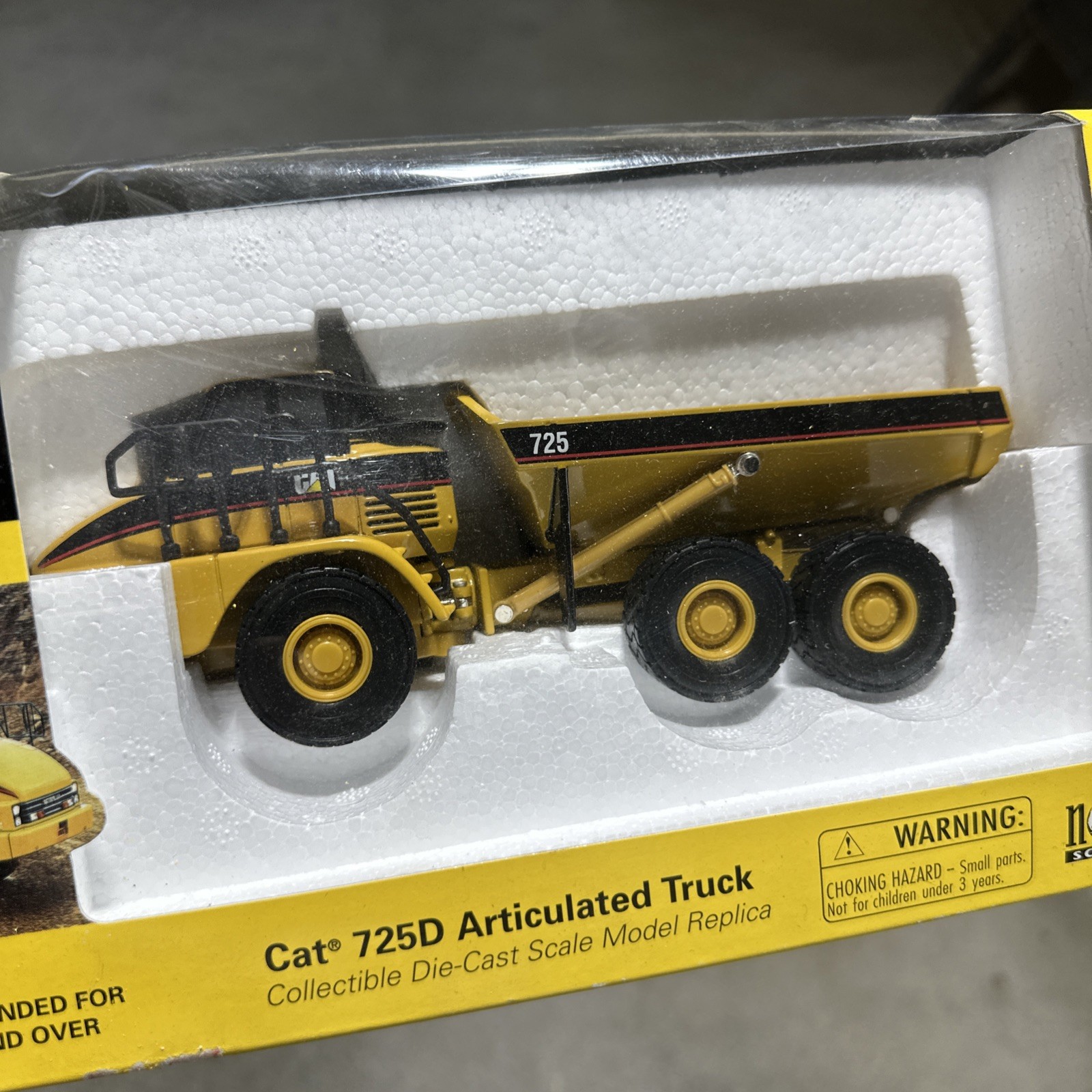 NORSCOTT 1/50 CAT 725 ARTICULATED TRUCK – NIB