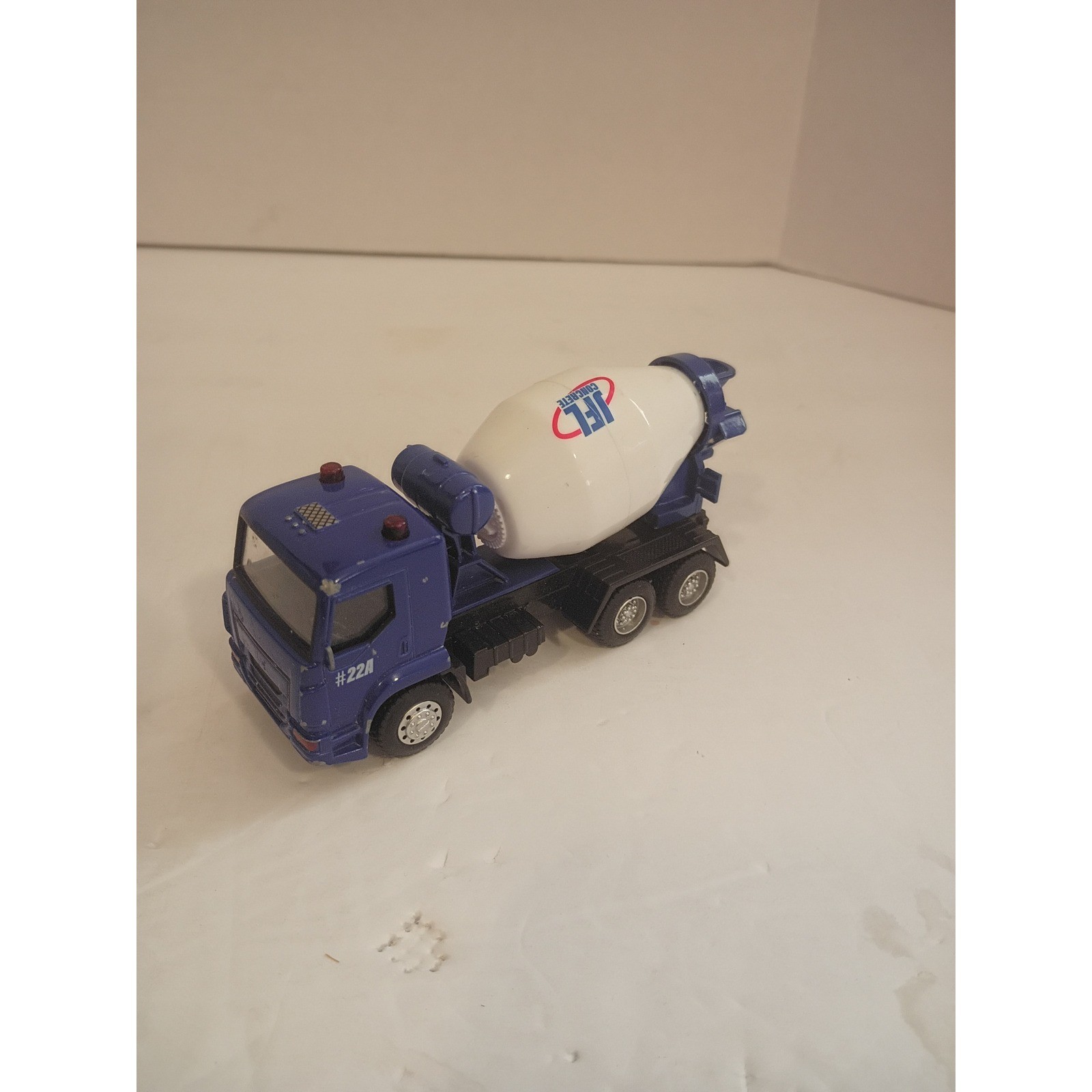 JFL Concrete Blue Cement Mixer Diecast Toy Truck Construction Vehicle #22A