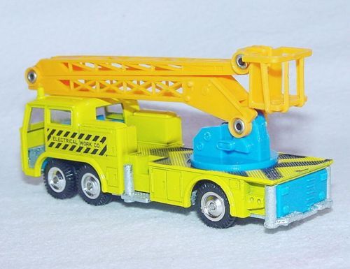 Grip Zechin 1:100 HINO SNORKEL AERIAL WORKER ELECTRIC WORK TRUCK #18 MIB`78 RARE