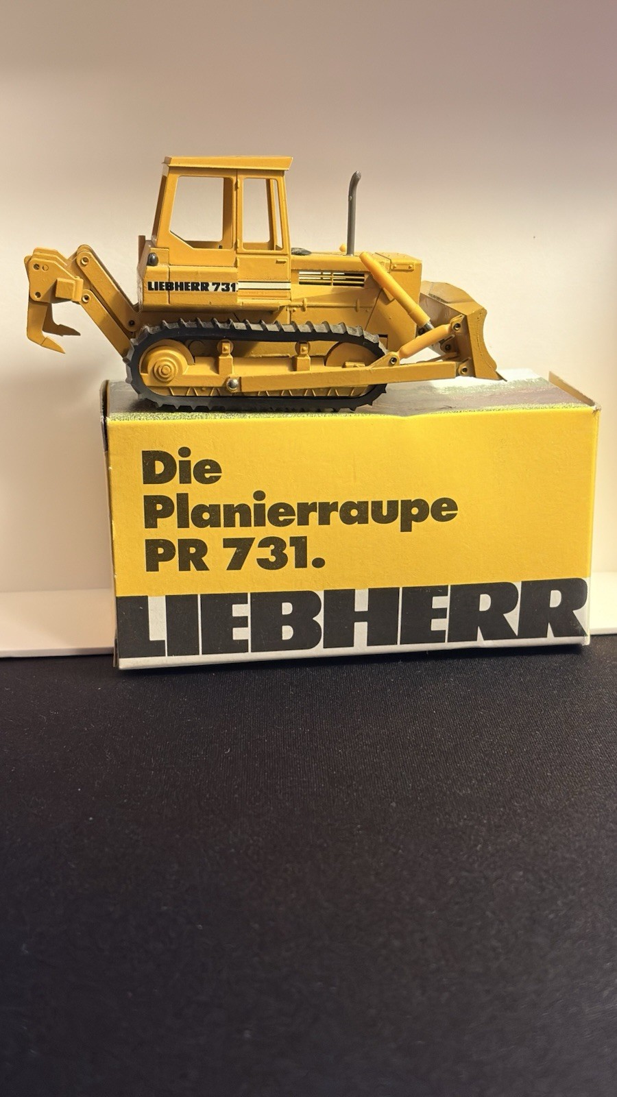 Vintage Conrad Liebherr PR 731 Dozer with ripper 1:50 Diecast Model