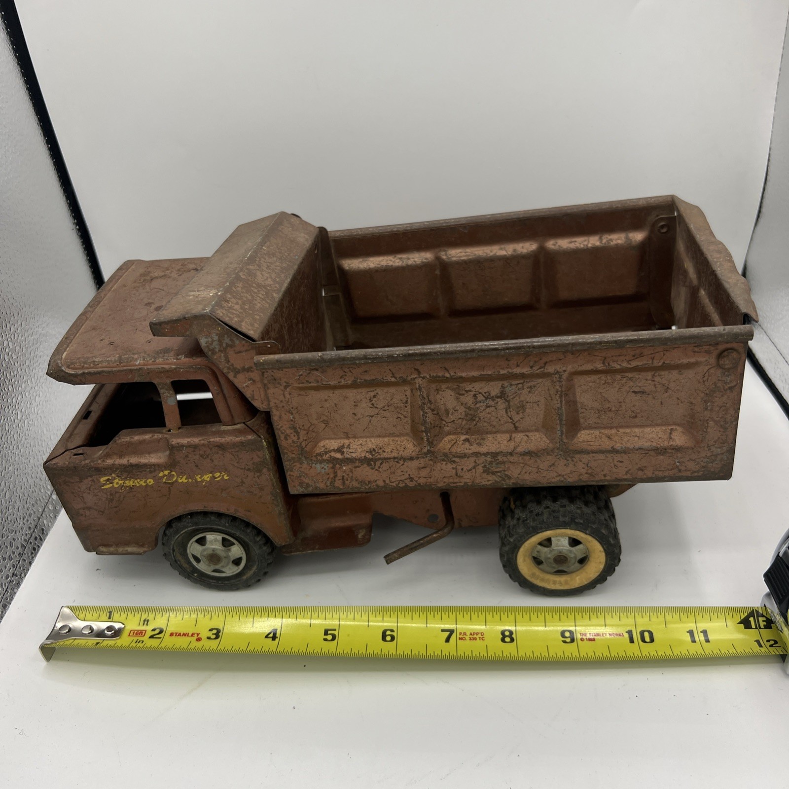 Vintage Structo USA Pressed Steel Dually Hydraulic Dumper Dump Truck