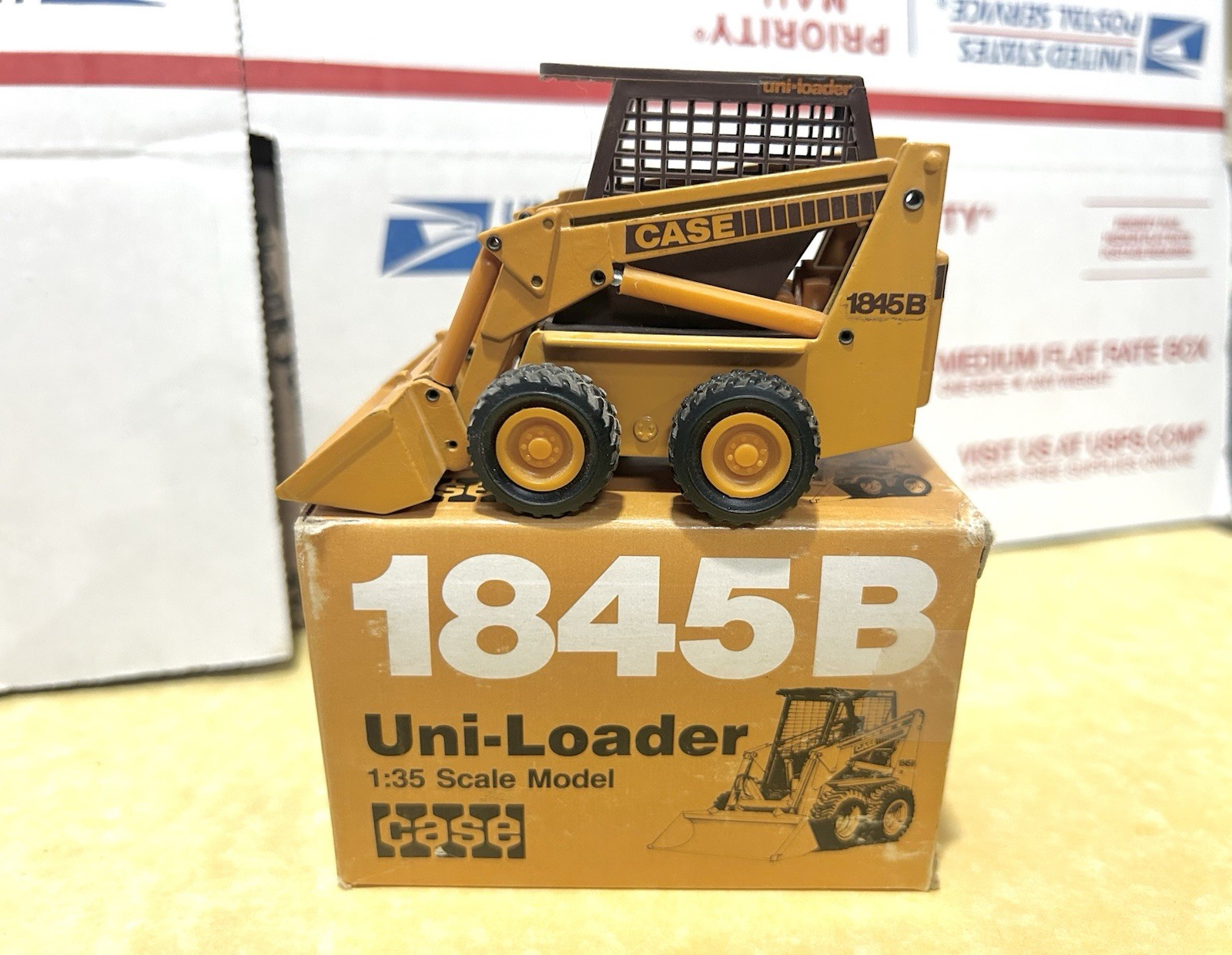 NZG 1/35 Scale Case 1845B Uni-Loader (Skidsteer) Ref. No. 196 (Boxed!)
