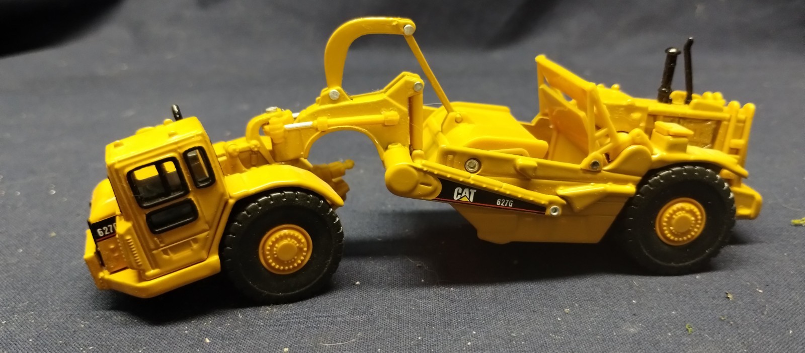 HO Scale 1/87 Norscot Cat 627G Earth Mover