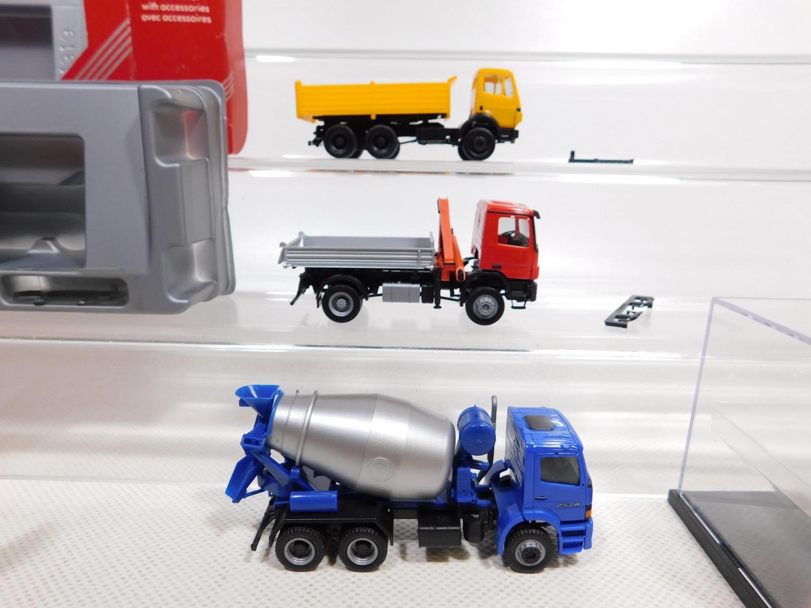 3x Herpa H0 1:87 Truck MB 143189 155656 Atego Concrete Mixers Mint + Box #DP398-0,