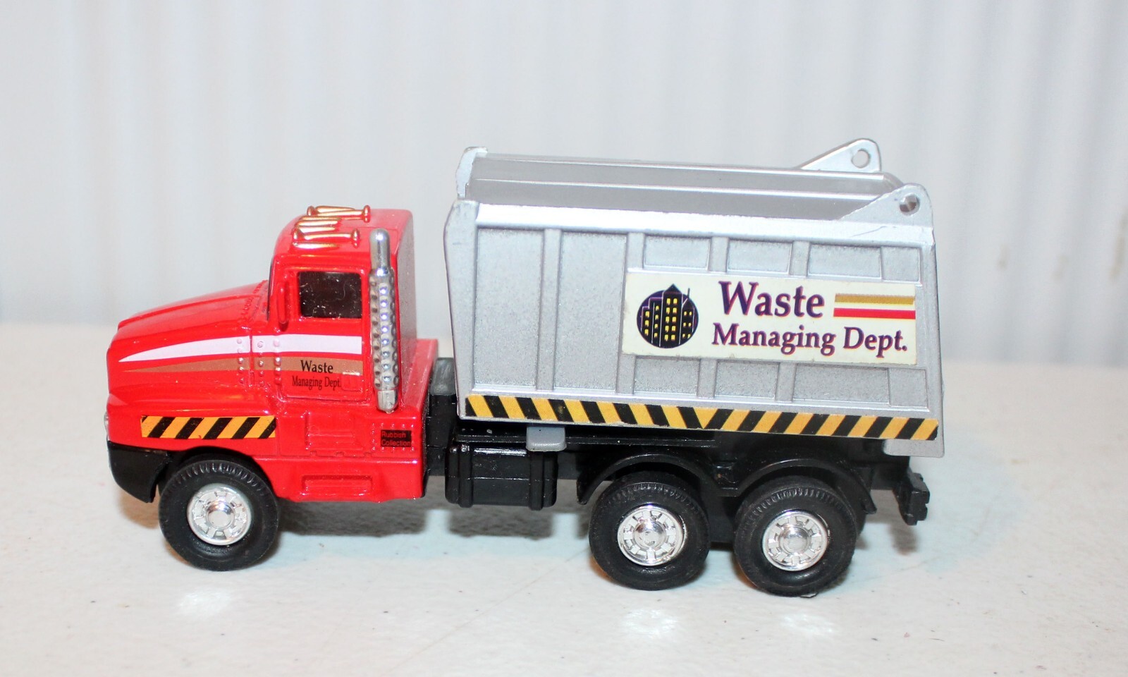 SCHYLLING garbage truck Waste Managing Department vehicle – We Combine Shipping