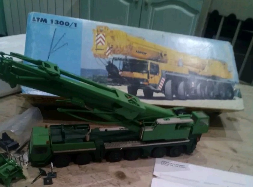 Conrad 1:50 LTM 1300/1 Liebherr Gru Mobile RARE James Jack Crane RARE Vintage
