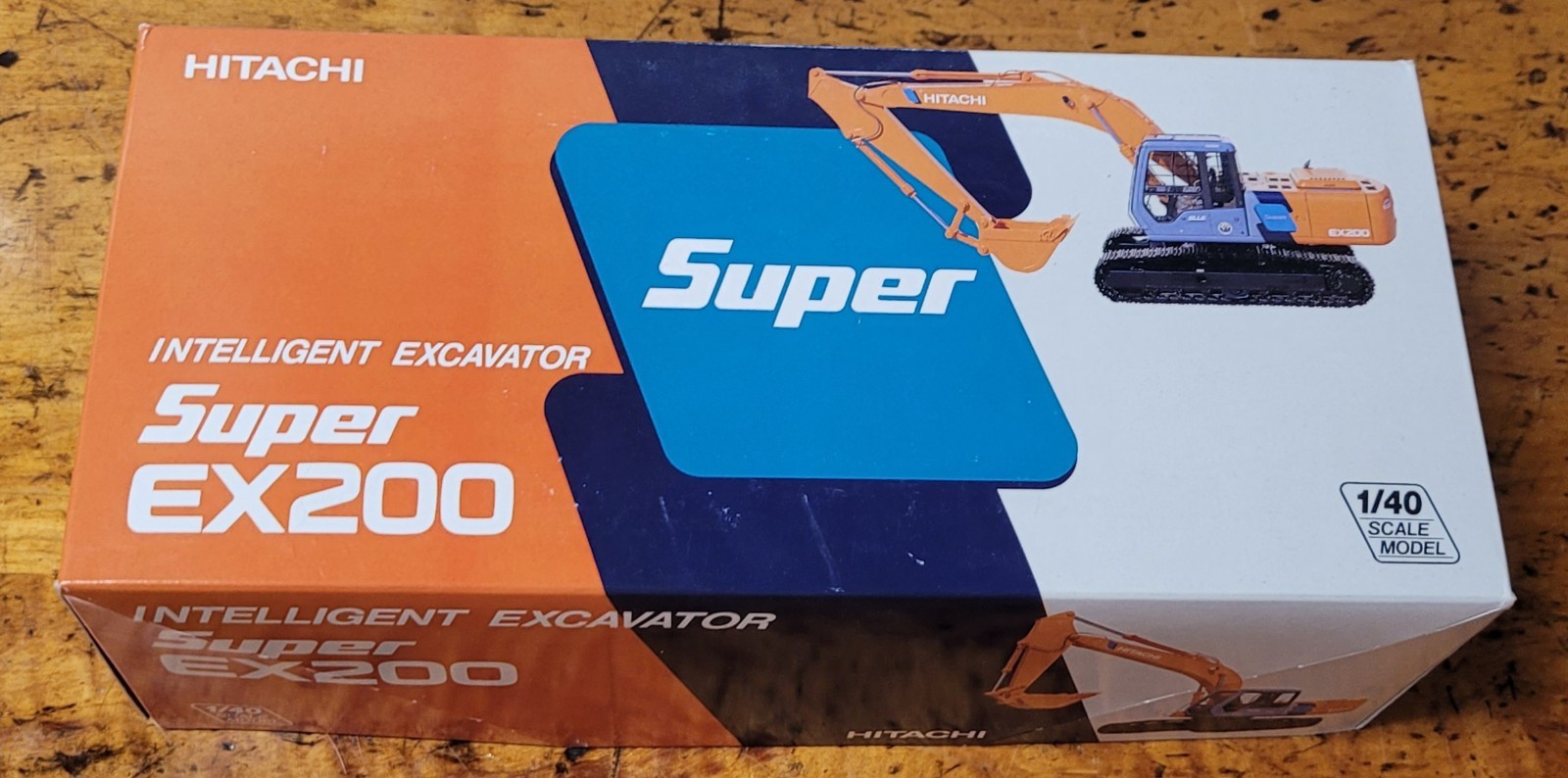 1/40 Hitachi Super EX200 Intelligent Excavator New With Box Read Description