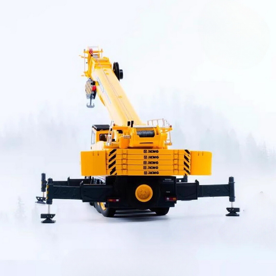 1/50 Scale XCMG XCA220 Mobile Heavy Crane Metal Diecast Truck Model Collection