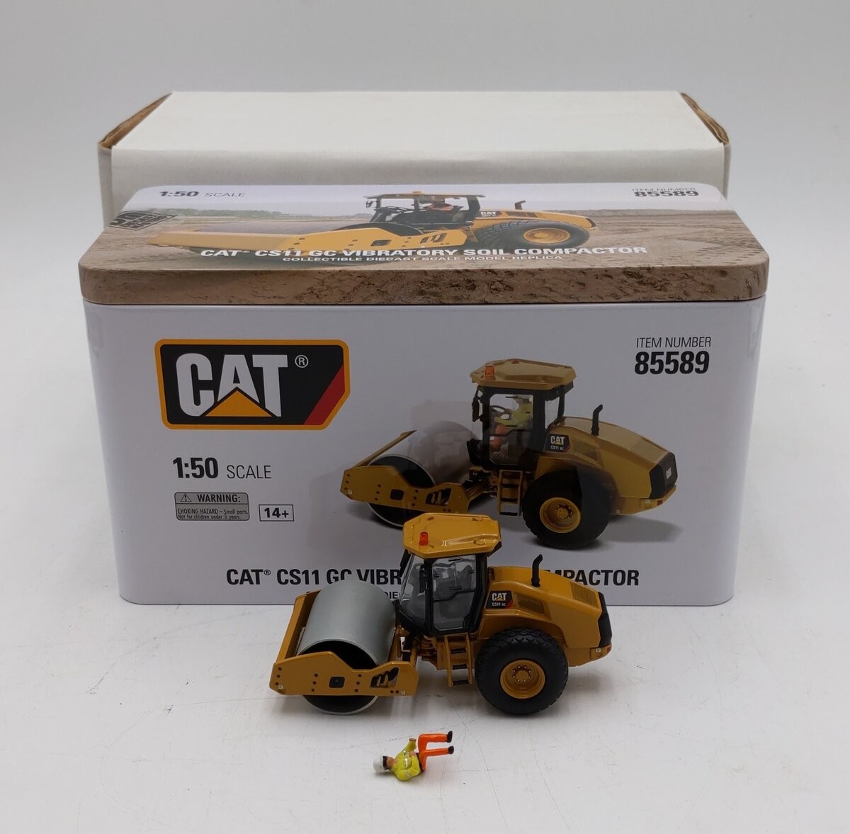 DieCast Masters 85589 1:50 Caterpillar CS11 GC Vibratory Soil Compactor NIB