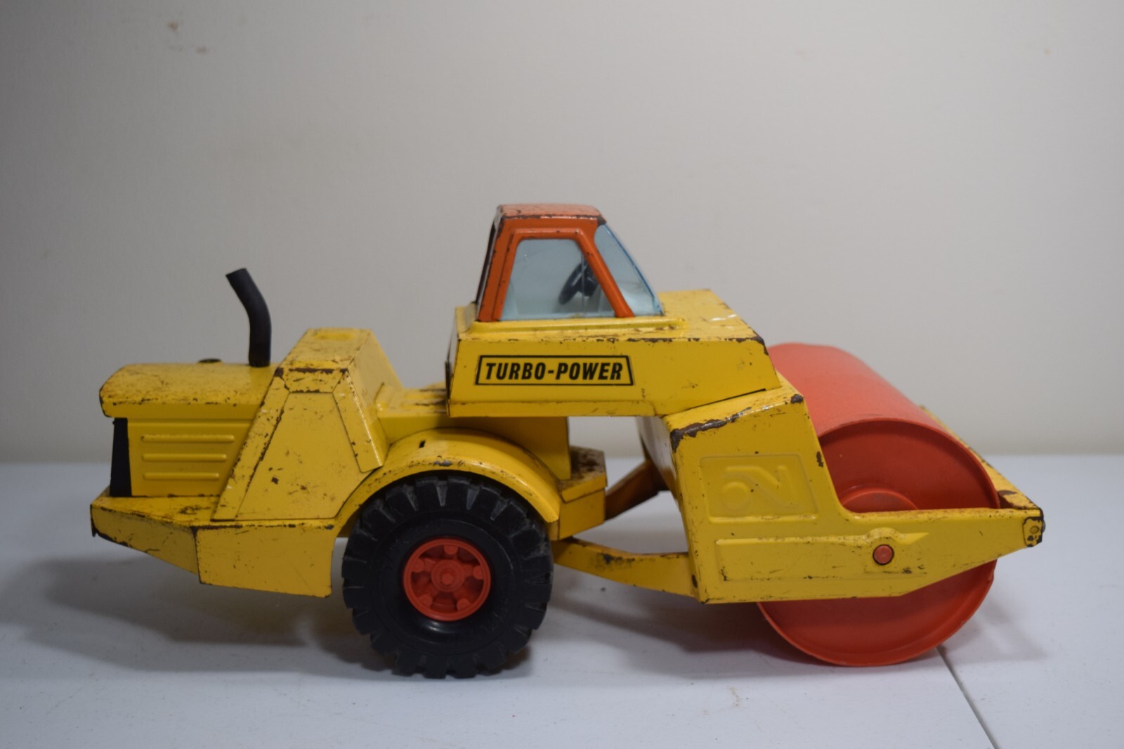 Vintage 1970 Nylint Turbo-Power Jumbo Street Roller No. 2050 17”