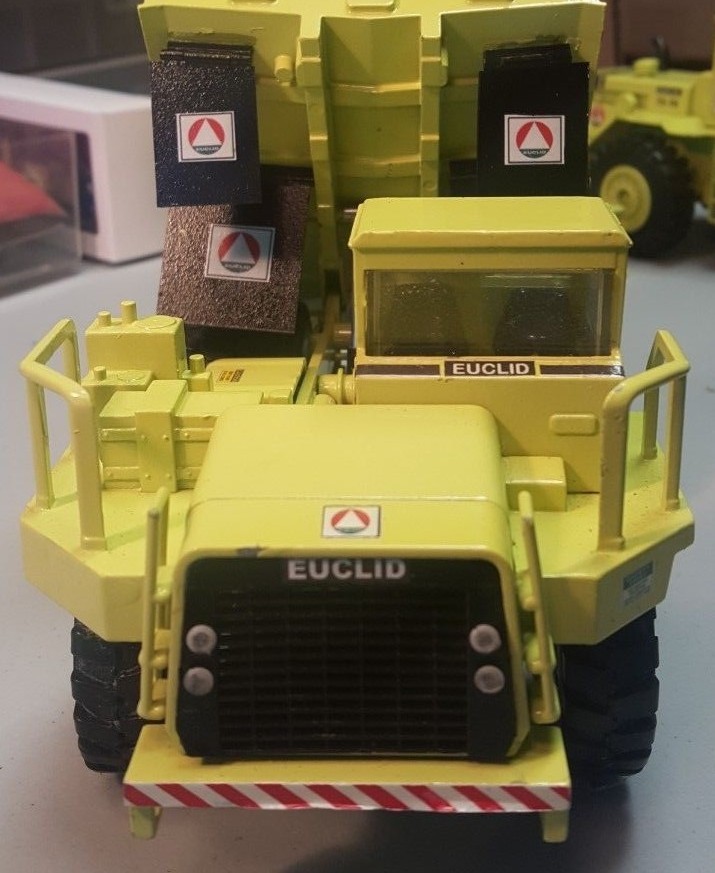 1/40 EUCLID/TEREX 3307 Dump Truck in “EUCLID” colors $$$ FREE SHIPPING !!!