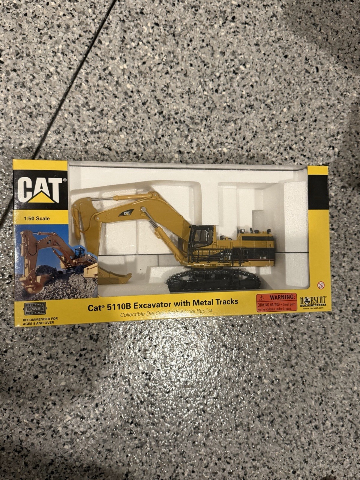 1:50 CAT 5110B EXCAVATOR-Norscot