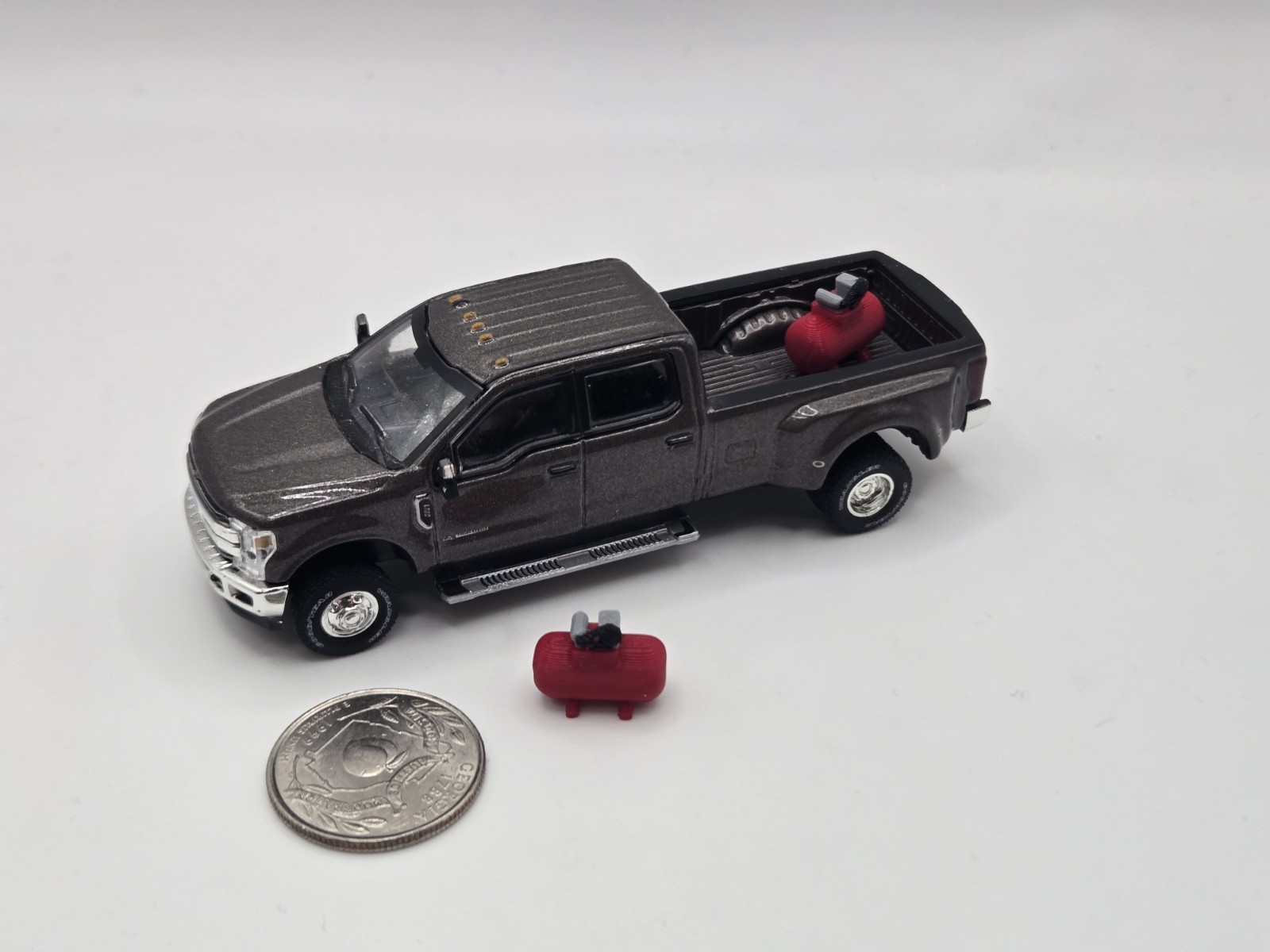 1/64 Scale Small Shop Compressor *2 Pack* in Red