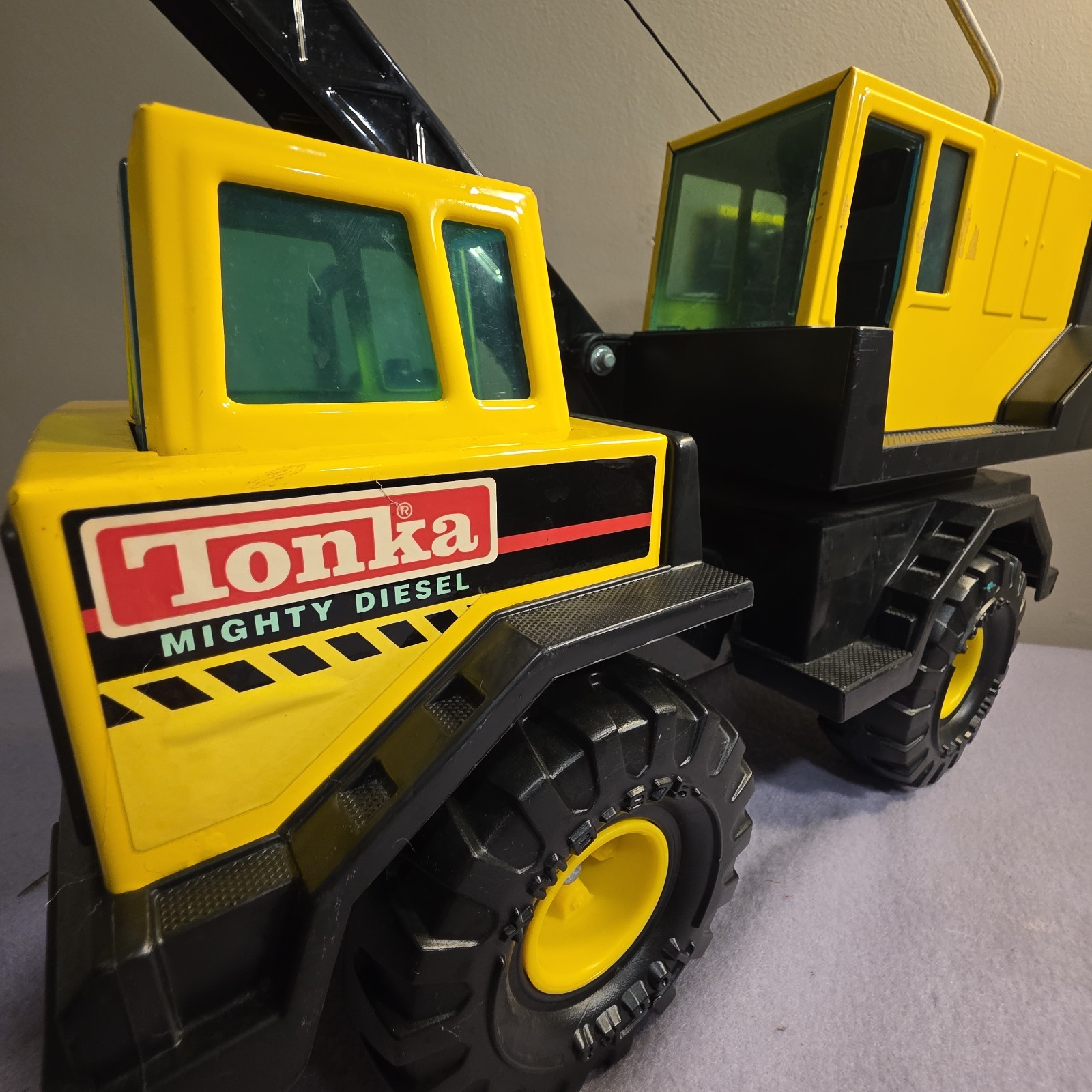 Vintage Mighty Tonka Turbo Diesel Crane Clamshell Bucket Truck XMB-975 Steel NM