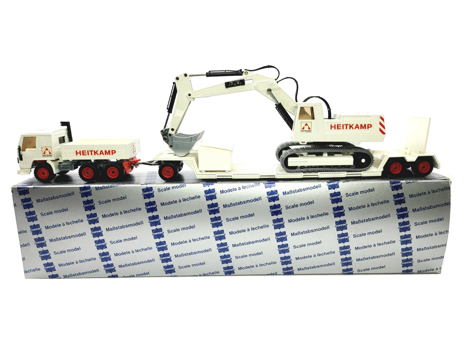 MAN Truck with Lowboy and Menck Excavator – Heitkamp Siku 1:55 Scale Model #4012