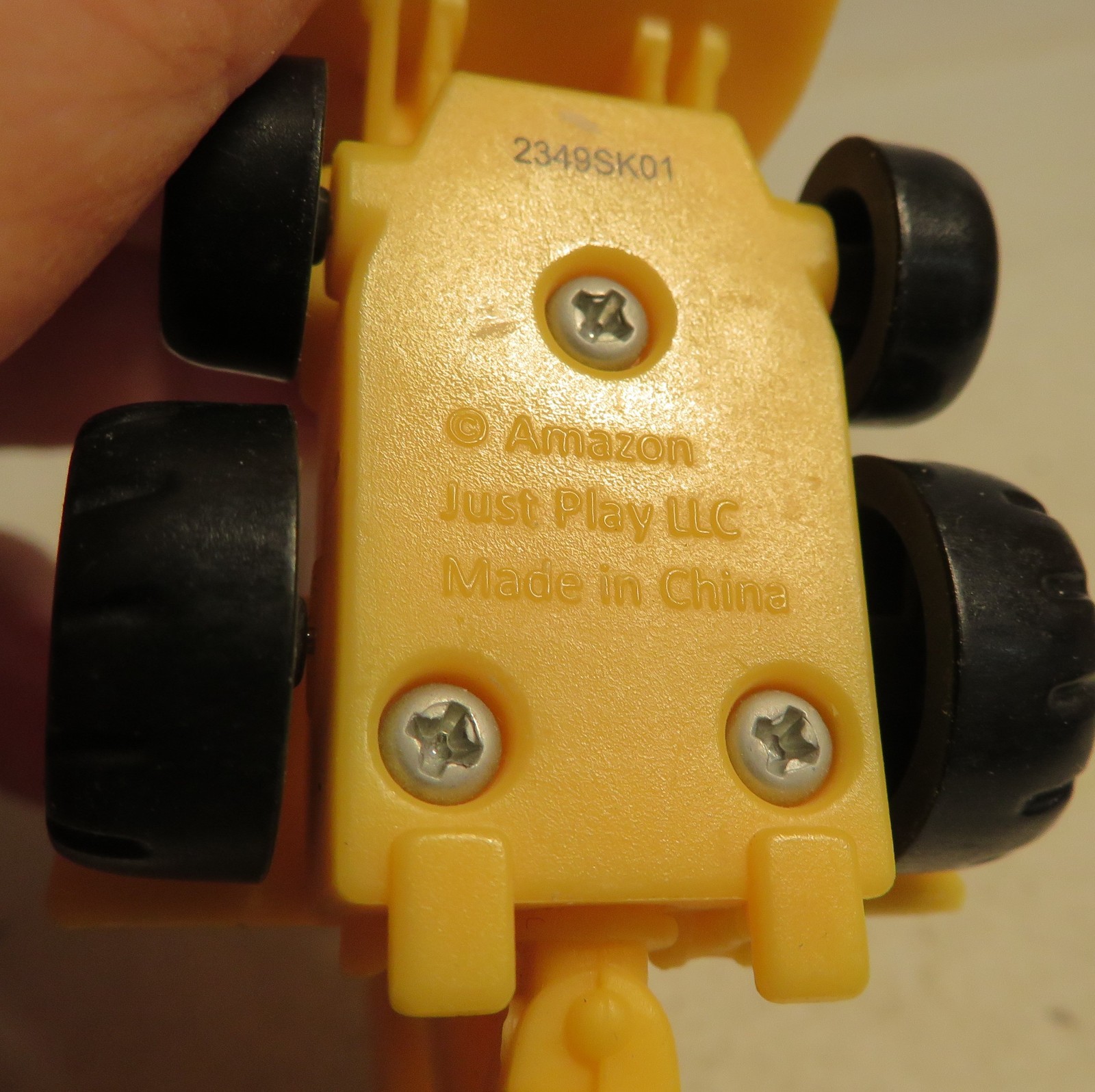 Construction Excavator Yellow Amazon Just Play Toy Face 1.5″ Wide Plastic Cartoo