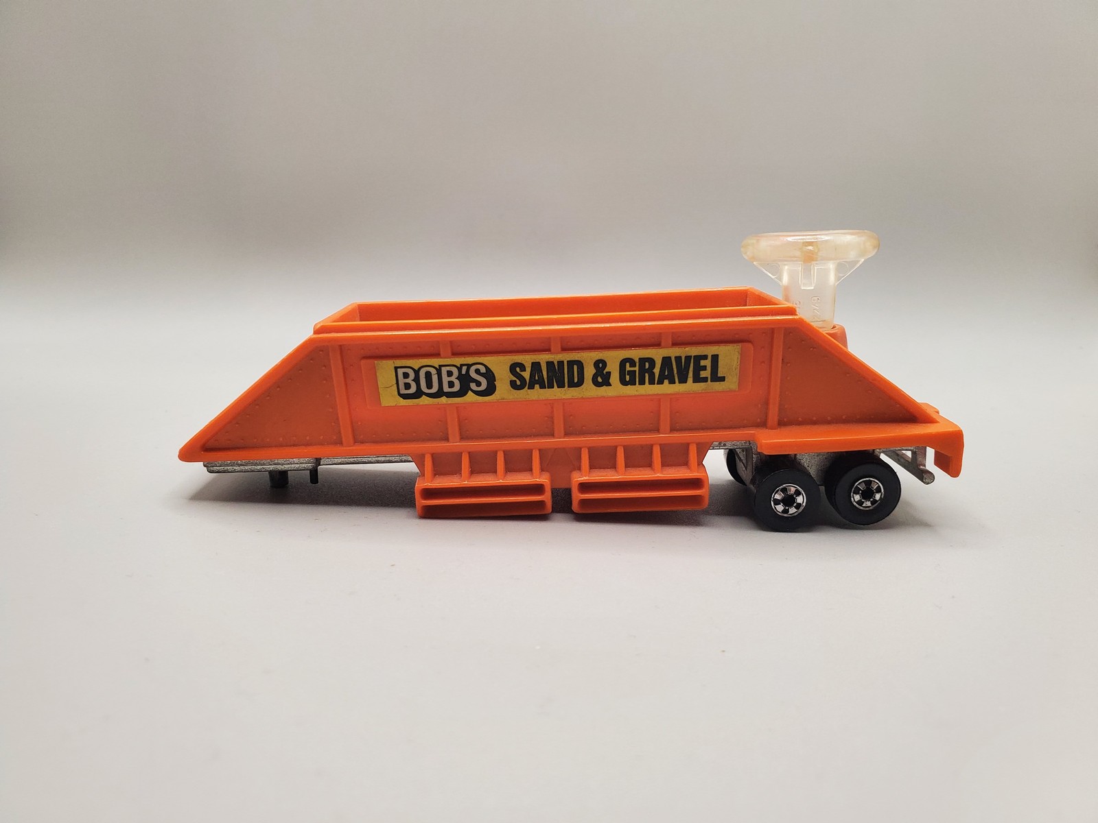 Vintage 1980 Hot Wheels Peterbuilt Bob’s Sand & Gravel Orange Hopper Trailer