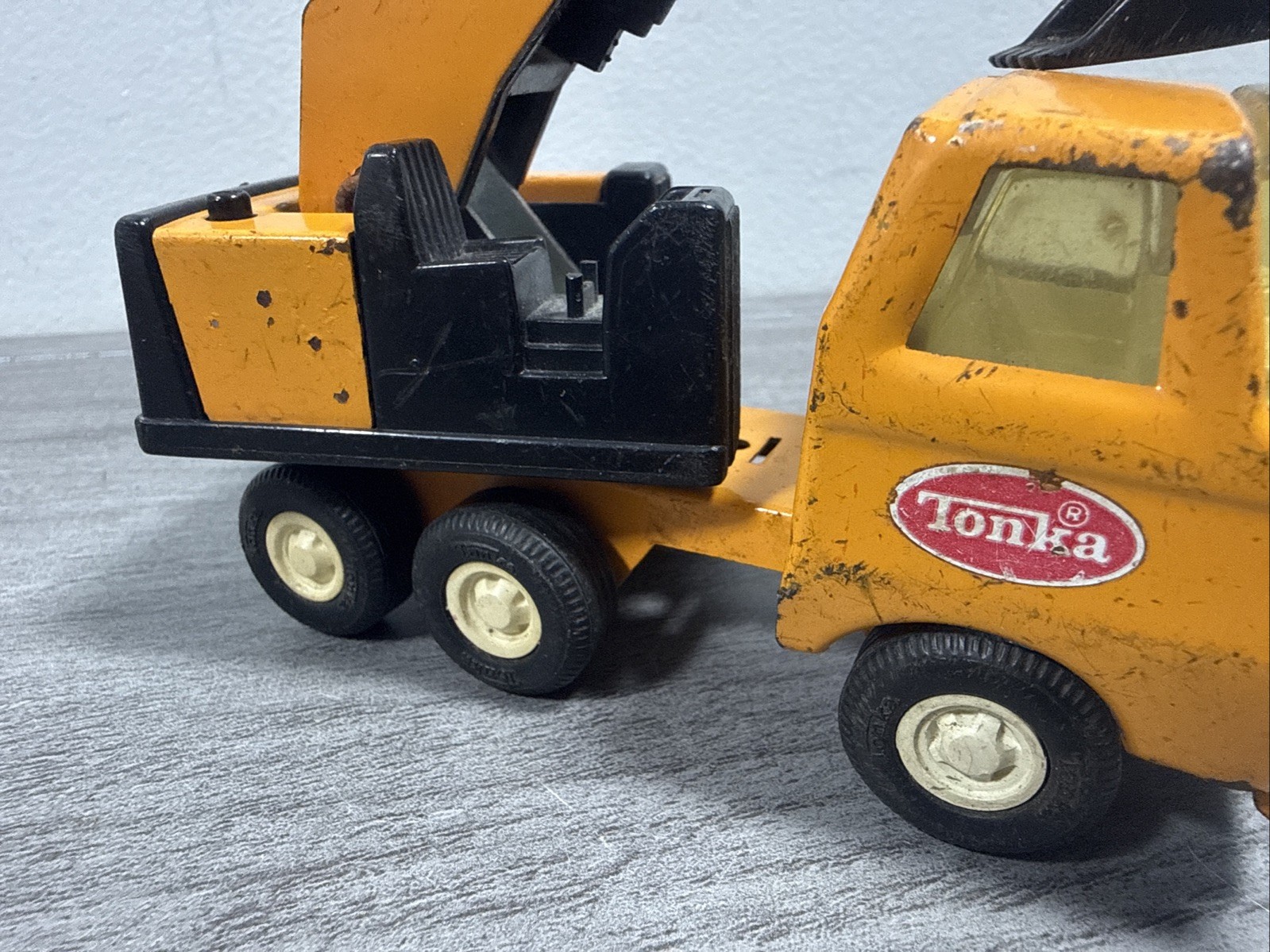 Vintage 1970s Tonka 55010 Toy Metal Excavator Backhoe 5.75″ Antique Truck
