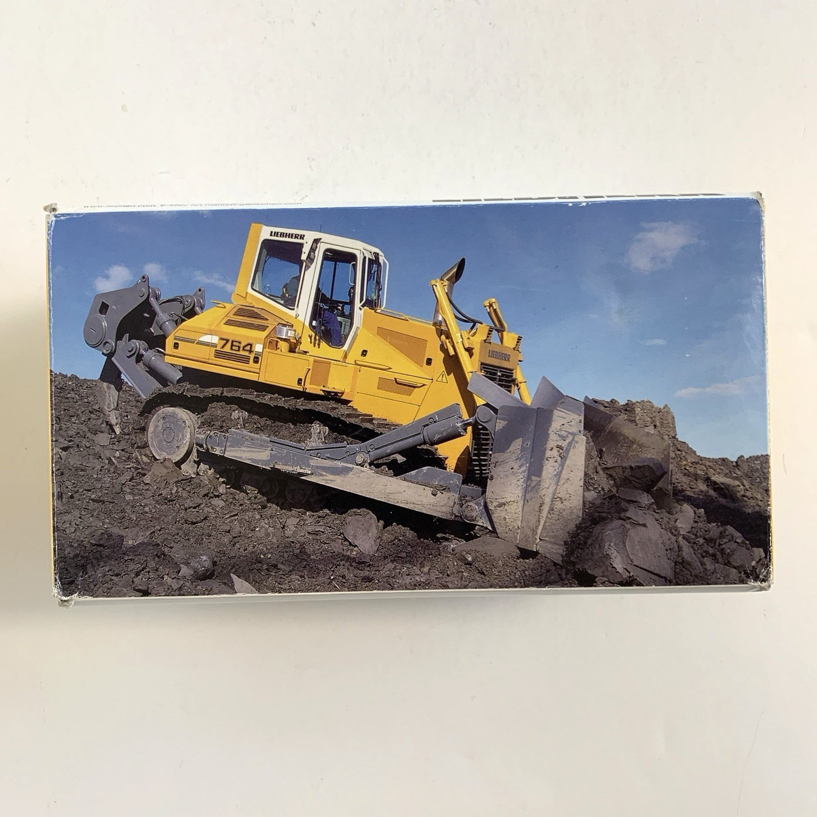 Liebherr PR 764 Litronic The Crawler Tractor 1:50 Scale Diecast Model #775