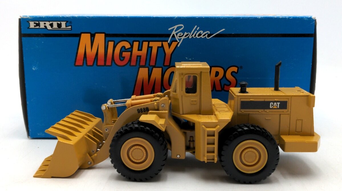 Ertl 2435 1:50 Scale Mighty Movers Caterpillar 988B Wheel Loader EX/Box