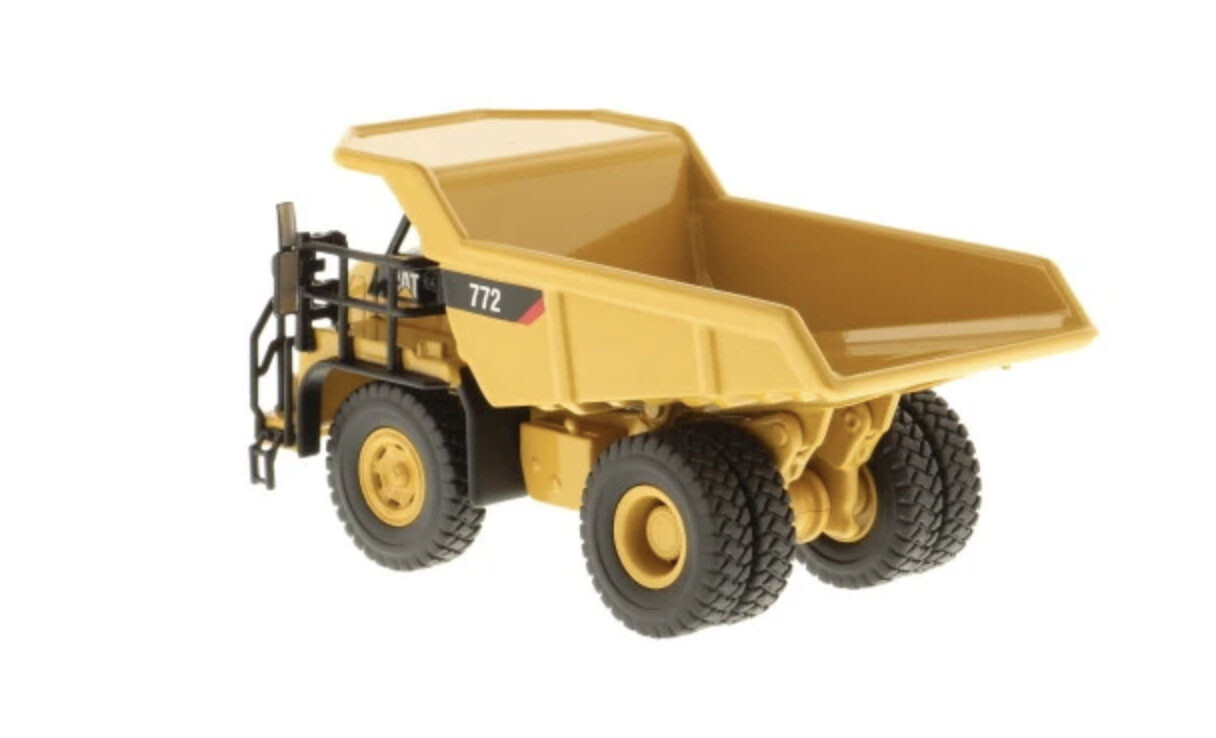 Diecast Masters 85261 Caterpillar 772 Off-Highway Truck 1/87 Scale Diecast Model