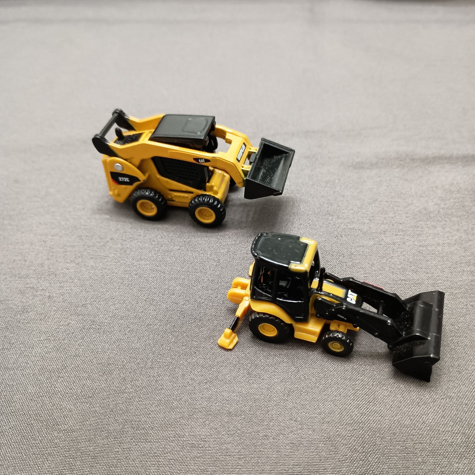 Lot Of 2 Norscot CAT Construction Minis – Wheel Loader & Backhoe (AS IS/ Parts)