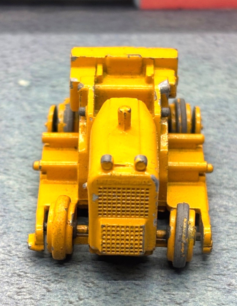 Mercury Lit’l Toy International Drott 4-In-1 Bucket No. 101 1:87 Scale