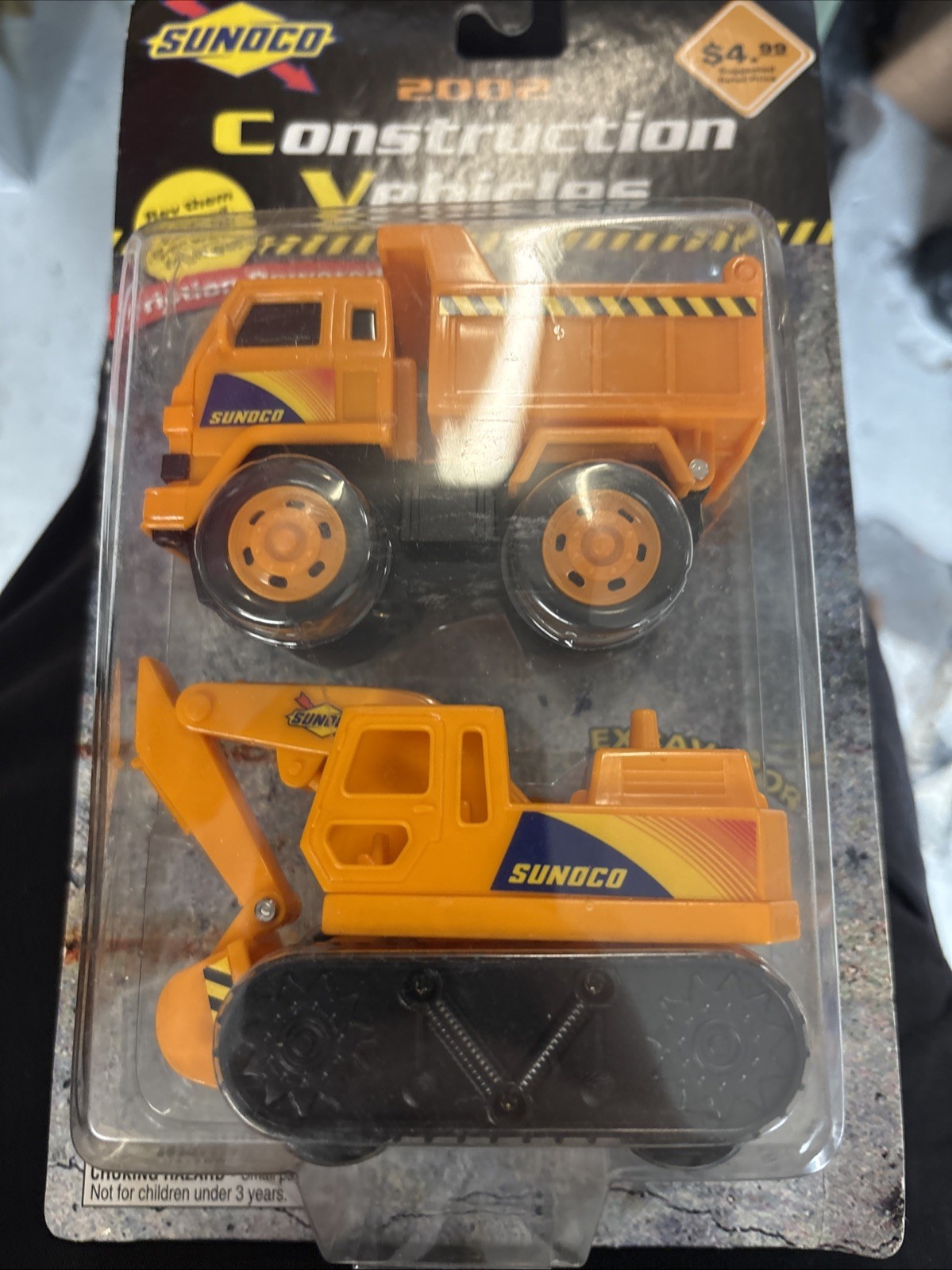 NIP 2002 SUNOCO Construction Vehicles Dump Truck And Excavator Toys