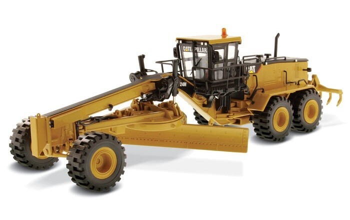 Caterpillar Cat 24M Motor Grader – Diecast Masters 1:50 Scale Model #85264C New