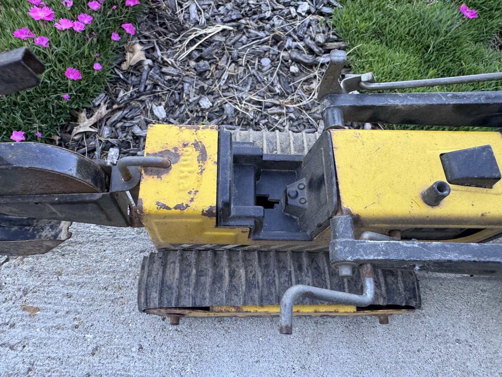 Tonka Metal T-6 Track Front End Loader Backhoe Bulldozer Toy