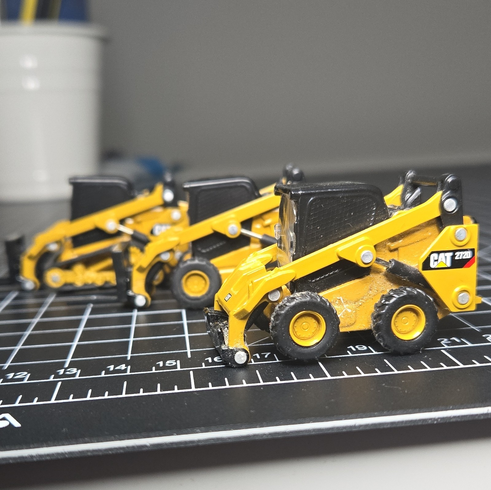 CAT 272D Skid Steer Loader 1:64 Diecast Metal Construction Minis Lot of 3