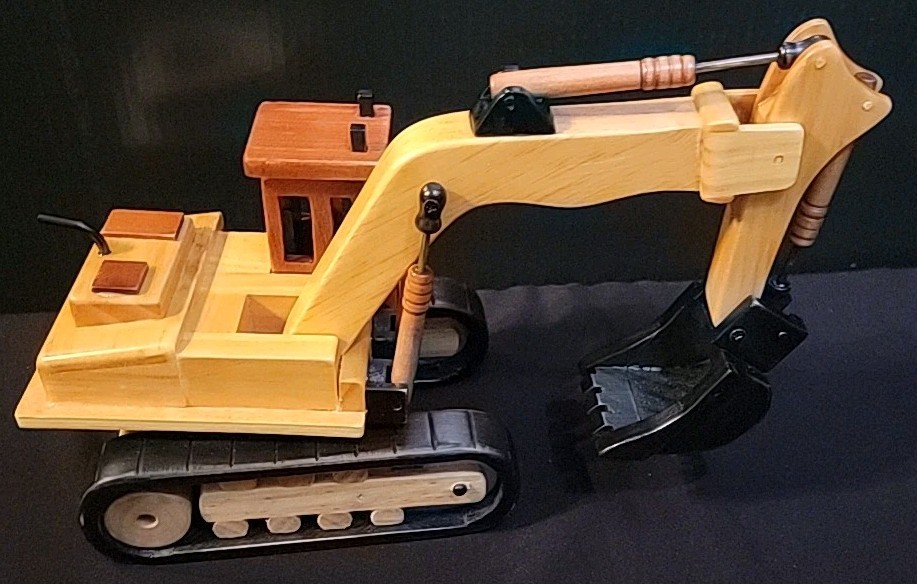 LIBERTY EXCAVATORS, INC WOODEN EXCAVATOR Model Toy (RARE) Decor Model. Beautiful
