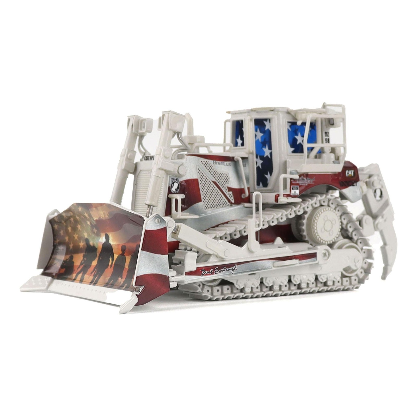 Diecast Masters 1/50 CAT D8T Dozer Patriotic Decor Brent Scarbrough & Co. 85299