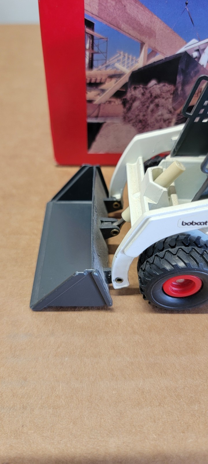 Bobcat 743 Skid-Steer Loader – Clover 1:19 Scale Diecast Model #4431 With Box