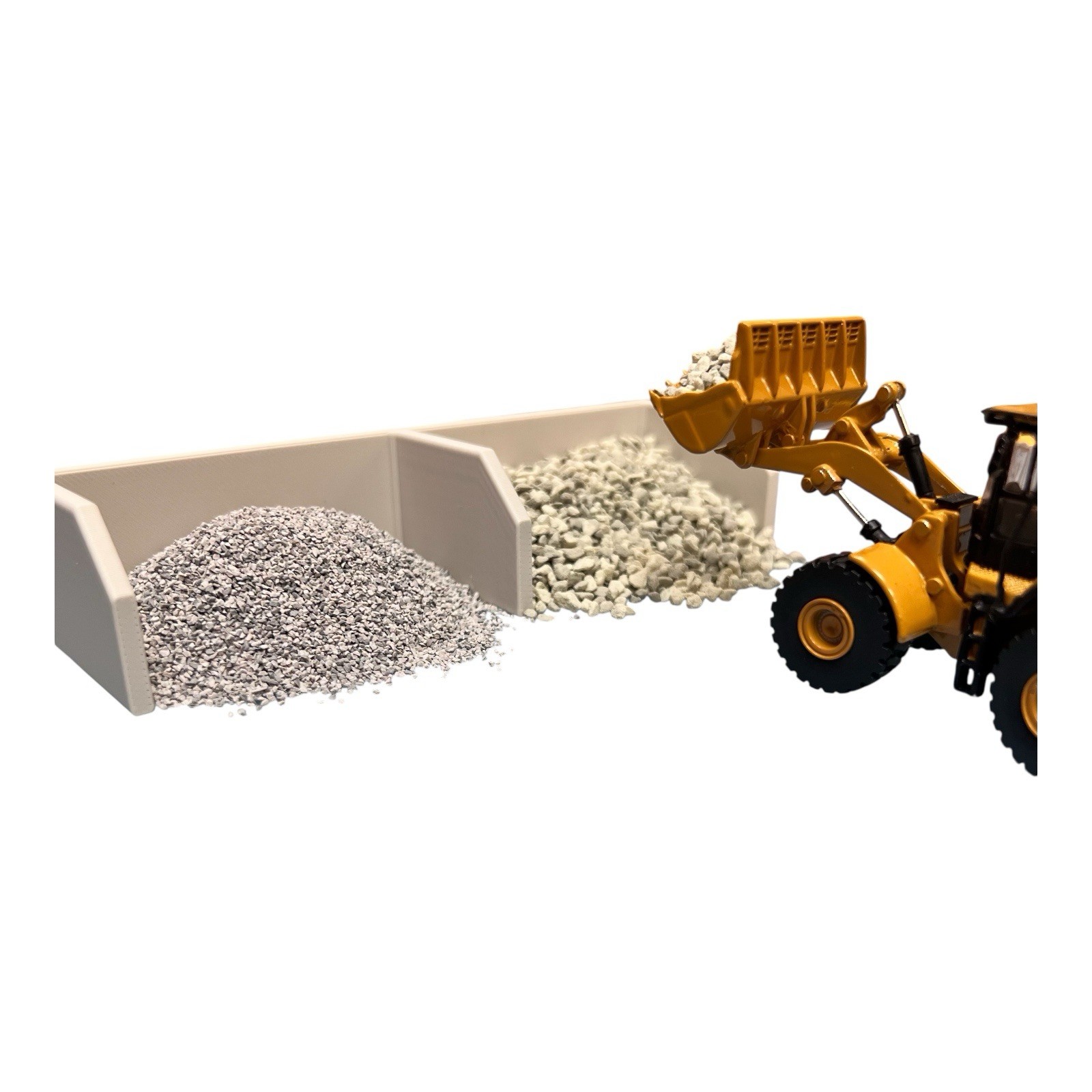 Custom Set HO Scale Grizzly Scalping Screen with Loose Material Concrete Bin