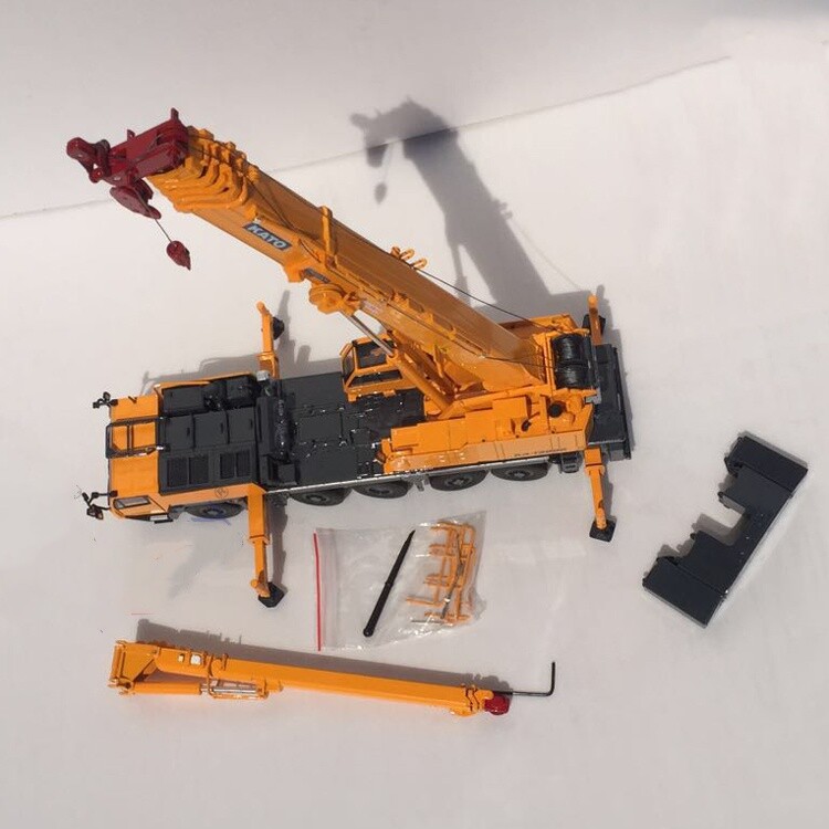 1:50 KA-1300R ALLTERR Crane Construction Equipment Machine Diecast Model